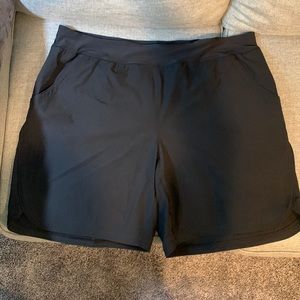 Lands’ End Quick dry Shorts Size 22